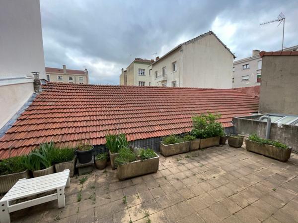 Maison à vendre    6 pièces • 268 m2 Romans-sur-Isère