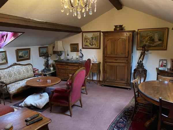 Maison à vendre    6 pièces • 268 m2 Romans-sur-Isère