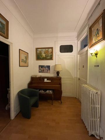 Maison à vendre    6 pièces • 268 m2 Romans-sur-Isère