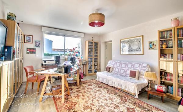 A vendre NIEUL SUR MER – Maison plain-pied lumineuse avec piscine, au calme, proche LA ROCHELLE et ILE DE RE
