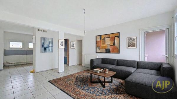 Appartement à vendre Libourne - 4 pièces, 75m² avec 3 chambre(s) à 118 000€ - AJP Immobilier Libourne