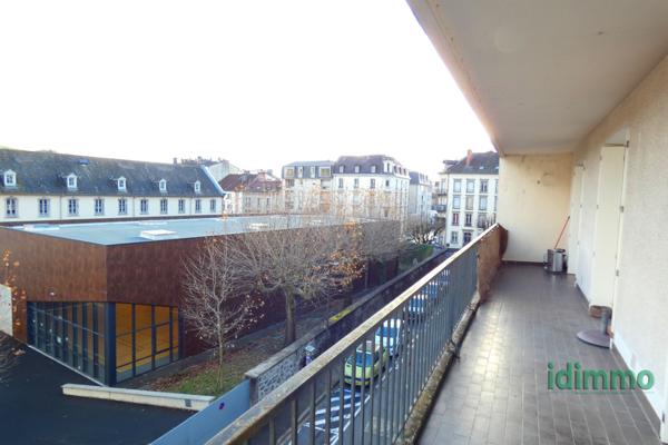 GRAND T5 BALCON GARAGE Aurillac (15000)
