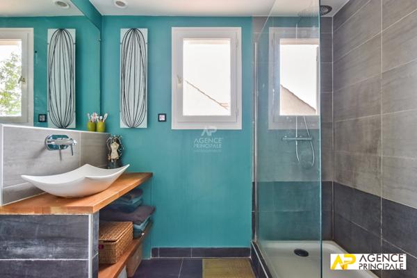 Maison Le Mesnil Le Roi 8 pièce(s) 187 m2 €960 000 ** - Référence 4397