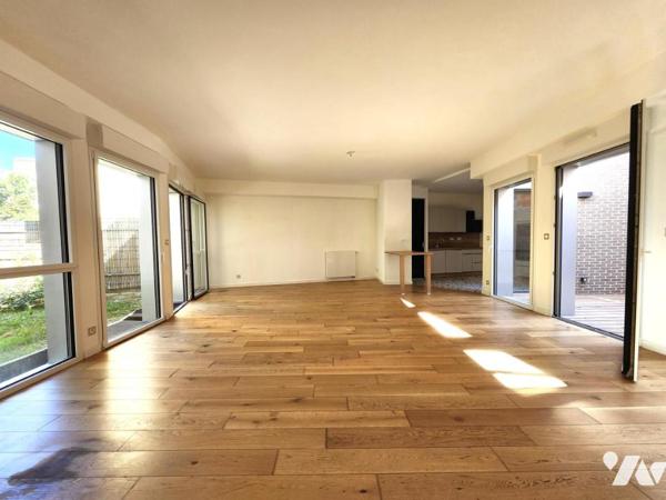 Nantes T4 double espace extérieur proche Radisson