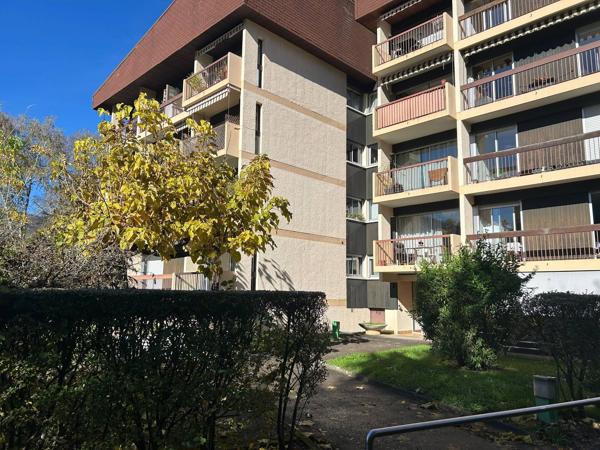 Appartement à louer - Saint-Jorioz 4 pièces de 83.51 m²