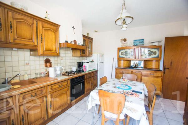 maison avec sous sol et terrain