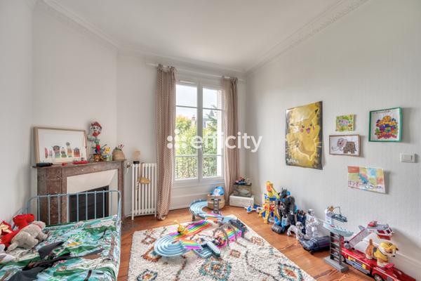 Maison 7 pièces - 135 m² Exclusivité efficity