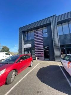 Local commercial Val De Reuil 4 pièce(s) 110 m2