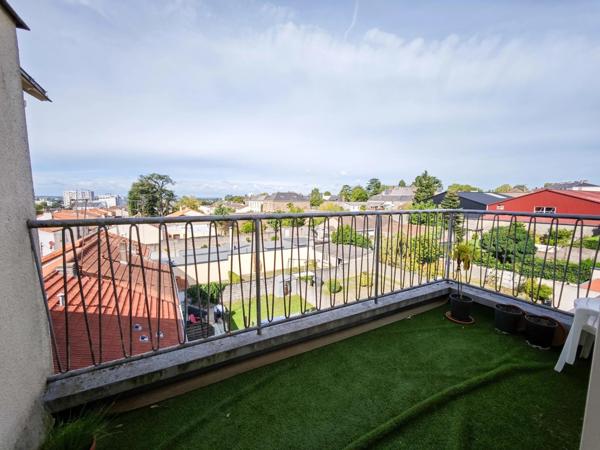 CHOLET IMMEUBLE DE RAPPORT EN EXCELLENT ETAT