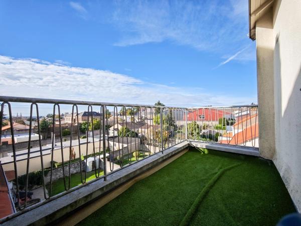 CHOLET IMMEUBLE DE RAPPORT EN EXCELLENT ETAT