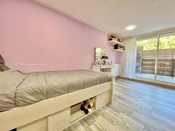 Maison Rénové au centre ville de Saint Raphaël - à 1km des plages de la gare SNCF