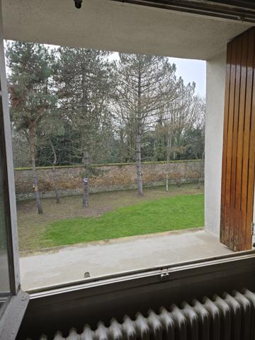 À vendre - Maison, 12 pièces située à Brunoy (91800)