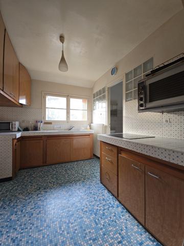 À vendre - Maison, 12 pièces située à Brunoy (91800)