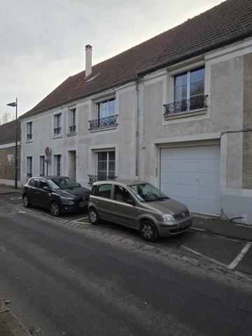 À vendre - Maison, 12 pièces située à Brunoy (91800)