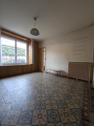 À vendre - Maison, 12 pièces située à Brunoy (91800)