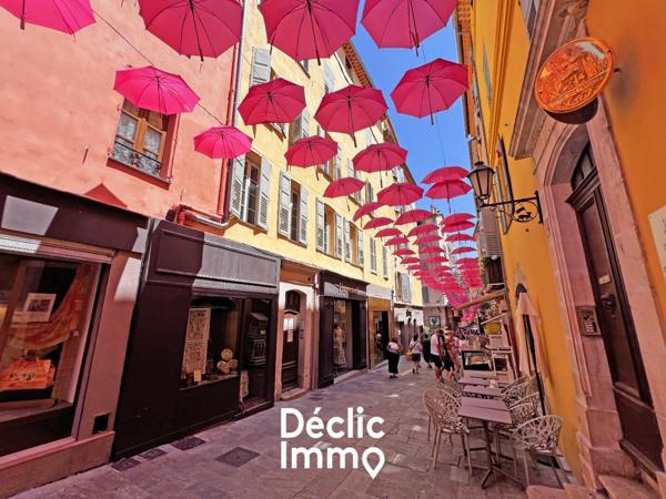 Vente appartement Grasse, 49m² 3 pièces 159 900€ Alpes-maritimes