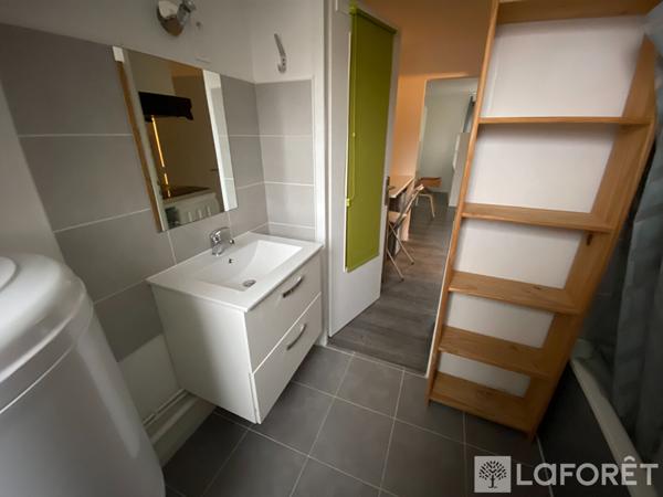 Location appartement près de Belfort - 2 pièce(s) - 26 m² - 450 € / mois