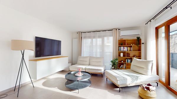 Appartement 3 pièces - 72 m² Exclusivité efficity