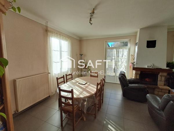 GRANDE MAISON FAMILIALE AVEC POTENTIEL DE DEVELOPPEMENT