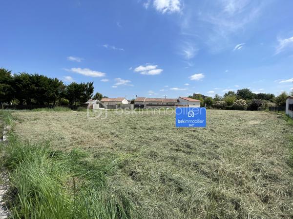 Terrain de 1 400 m²