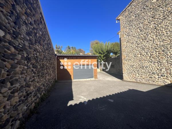 Maison 7 pièces - 305 m²