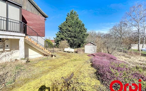 Maison à vendre    2 pièces •  Abrest