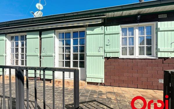 Maison à vendre    2 pièces •  Abrest