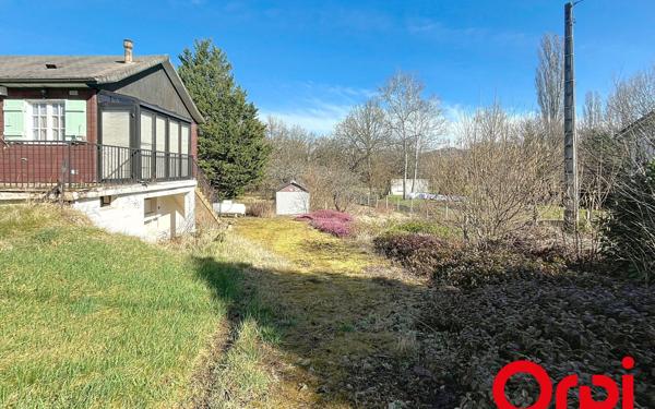 Maison à vendre    2 pièces •  Abrest