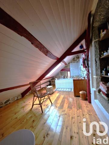 Maison de campagne 5 pièces de 176 m² à Kergrist-Moëlou (22110)