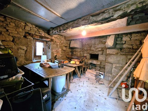 Maison de campagne 5 pièces de 176 m² à Kergrist-Moëlou (22110)