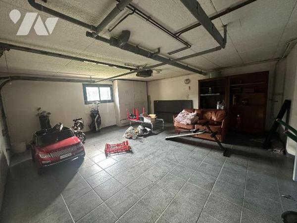 A VENDRE Maison individuelle de 1991, à BELBEUF (76520) T5 d'une surface habitable d'environ 17...