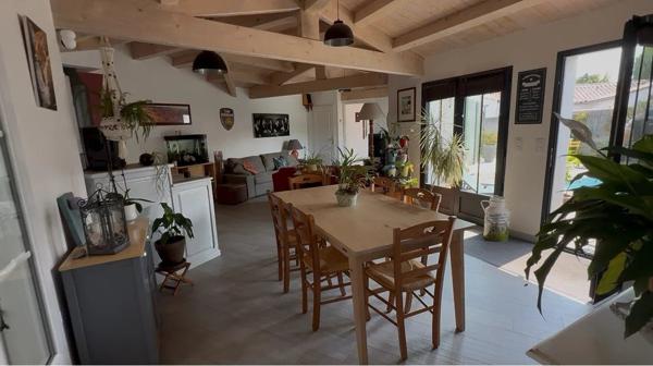 Maison familiale 120 m² avec piscine chauffée – Rivedoux-Plage à 550 m de la mer