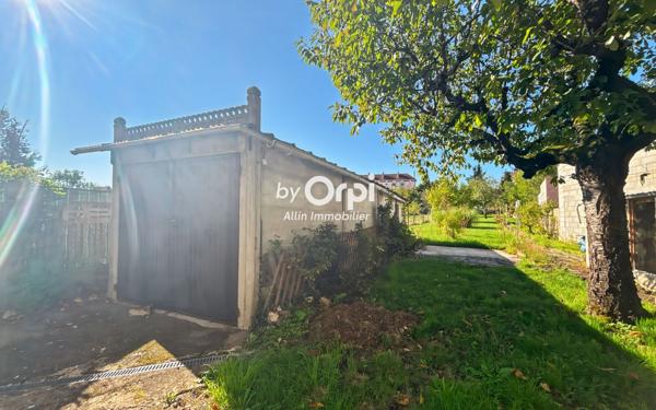 Maison à vendre    5 pièces •  Montluçon