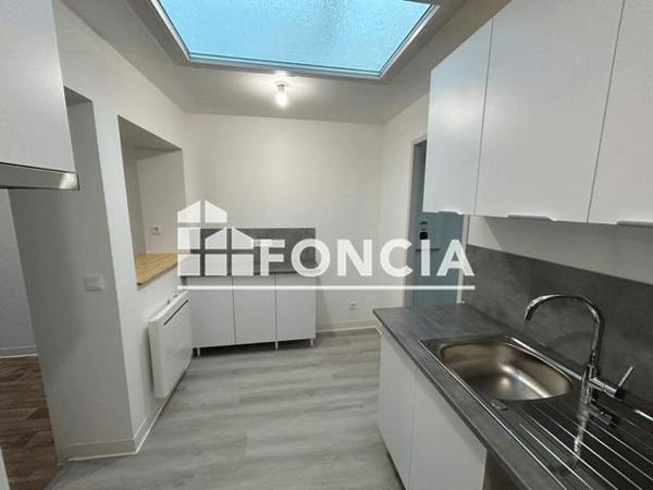 Location Maison 3 pièces 61.4 m² - 45 RUE DE LA BANQUE Beauvais 60000