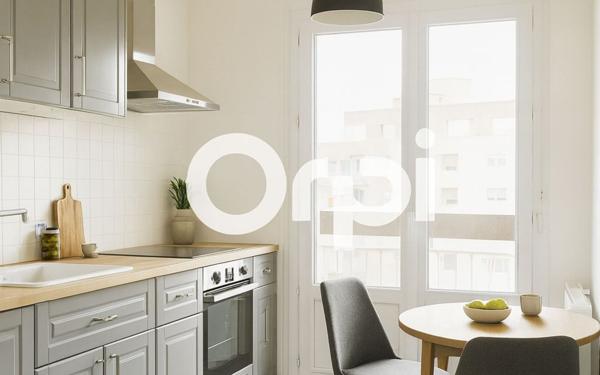 Appartement à vendre    5 pièces • 104 m2 Bron