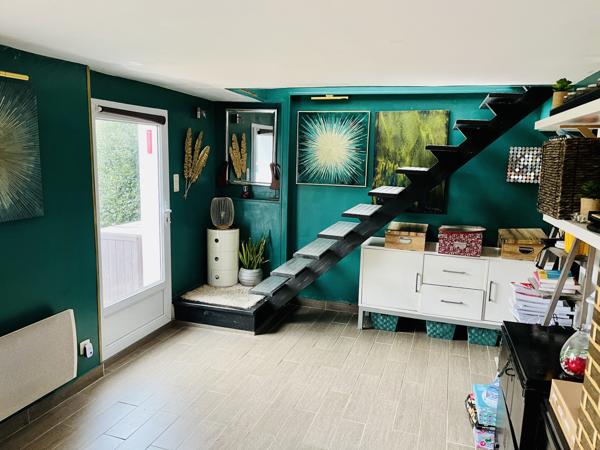 Maison
         5 pièces
        - 105 m² 295 000 € *