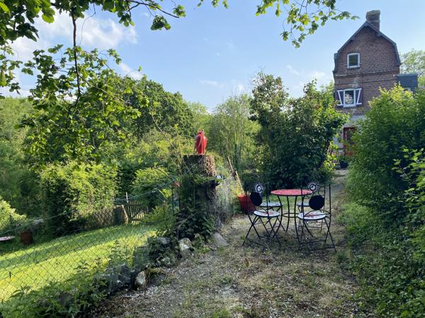 Maison
         5 pièces
        - 105 m² 279 000 € *