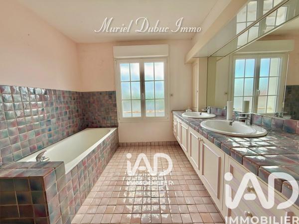 Maison à vendre 12 pièces 254 m² Saujon