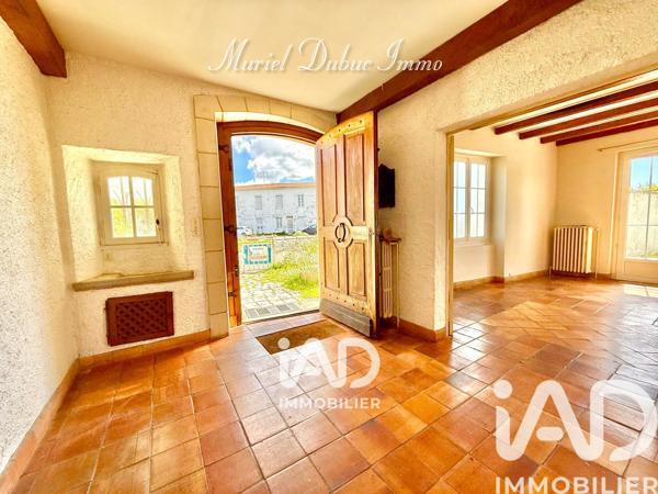 Maison à vendre 12 pièces 254 m² Saujon