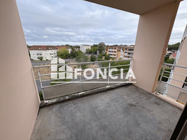 Location Appartement 2 pièces 36.08 m² - 5 RUE BERNARD DE CLAIRVAUX Pau 64000