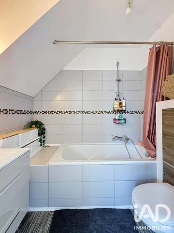 Maison à vendre 6 pièces 129 m² Couëron