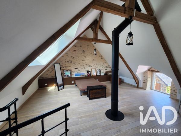 Maison à vendre 8 pièces 188 m² Le Lion-d'Angers