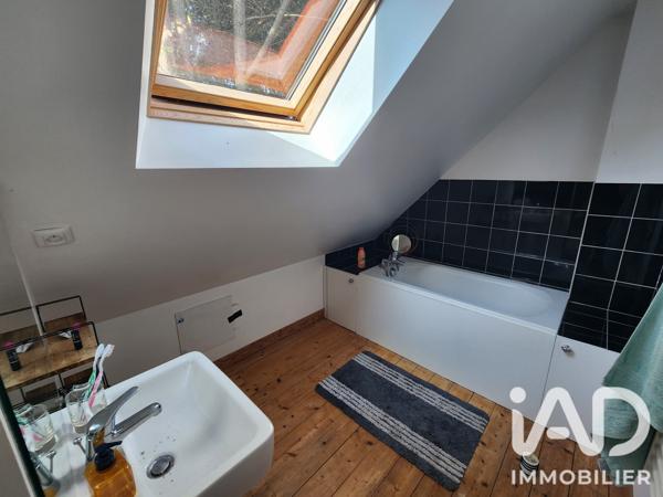 Maison à vendre 8 pièces 188 m² Le Lion-d'Angers