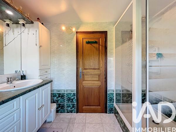 Maison à vendre 5 pièces 110 m² Franqueville-Saint-Pierre