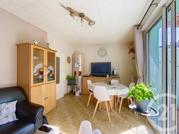 Maison à vendre  4 pièces - 74,63 m 2   ST NAZAIRE  - 44