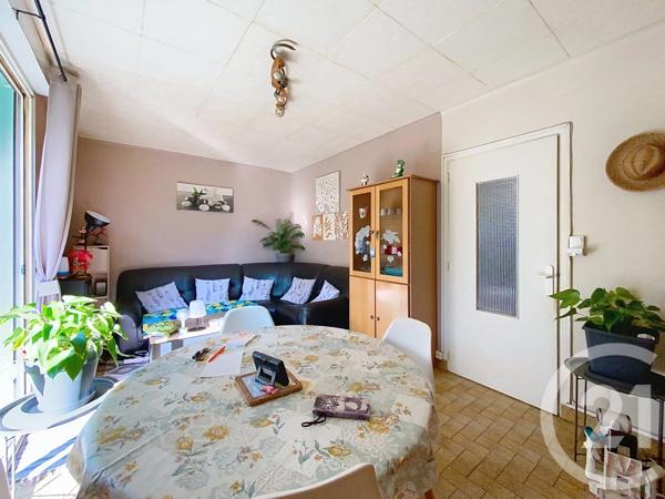 Maison à vendre  4 pièces - 74,63 m 2   ST NAZAIRE  - 44