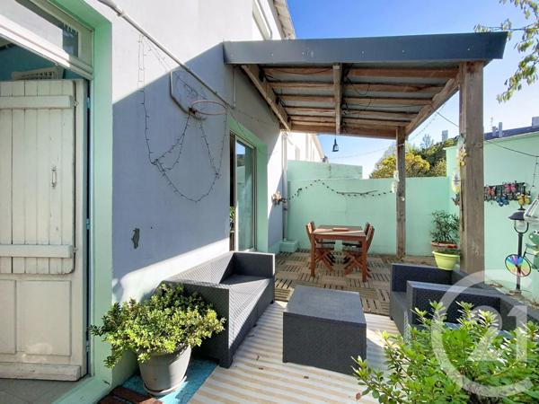 Maison à vendre  4 pièces - 74,63 m 2   ST NAZAIRE  - 44