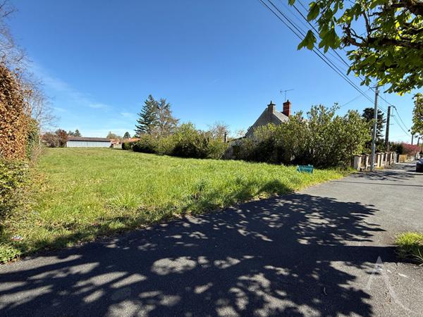 Terrain Chateauroux 1295 m2