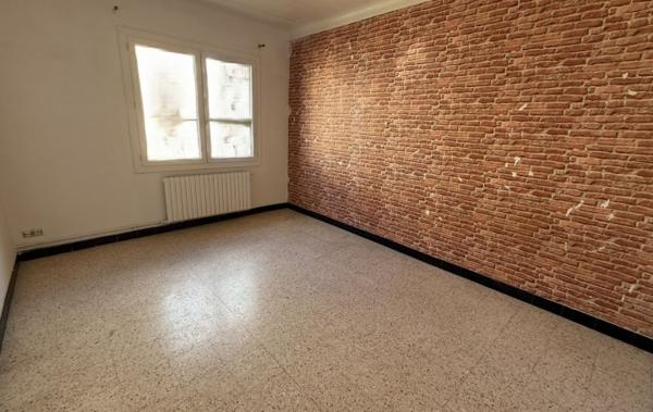 Vente Maison de village Avec cour et garage Olonzac   