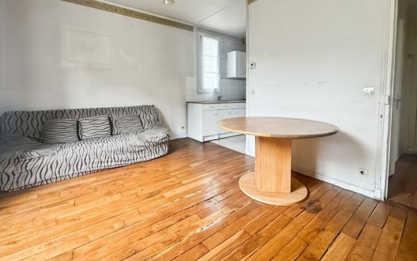 Appartement à vendre    2 pièces • 31,78 m2 Saint-Denis